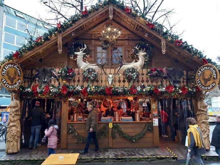 Munich : Visite du marché de Noël avec du vin chaud