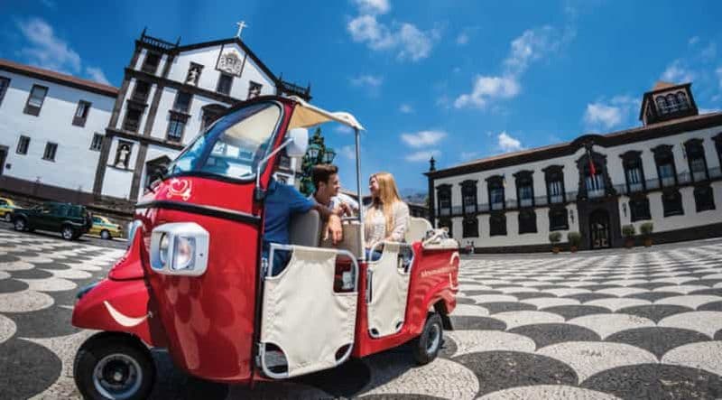 Visite d'une heure de la vieille ville de Funchal en tuk tuk