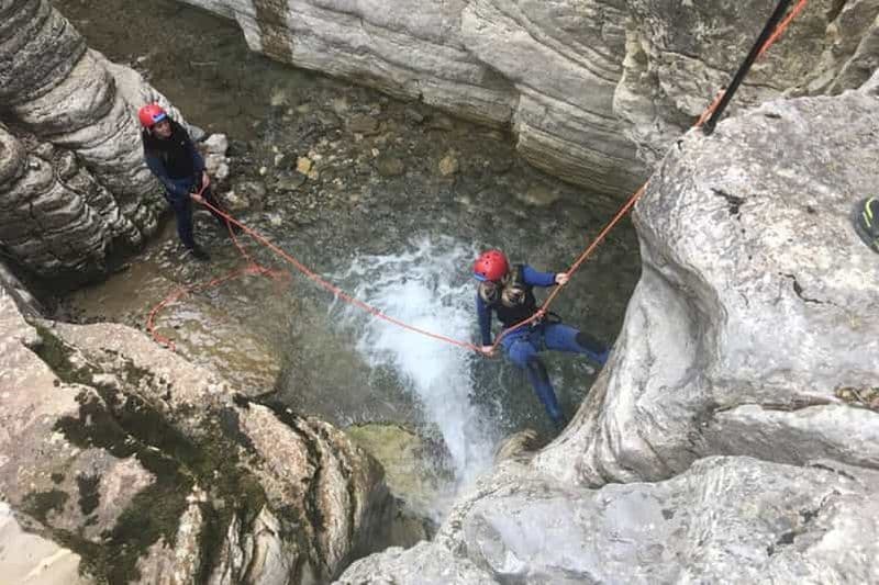 Megalo Papingo : Canyoning avec rappel Section B