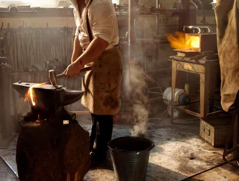 Werkraum Tour - Tour de découverte de l'artisanat avec atelier de céramique et vin