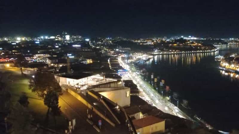 Transfert Porto / Lisbonne avec Nazaré et Óbidos