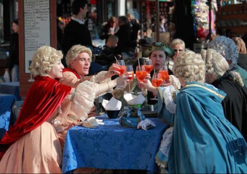 Billet Venise : La tournée des bars du carnaval vénitien
