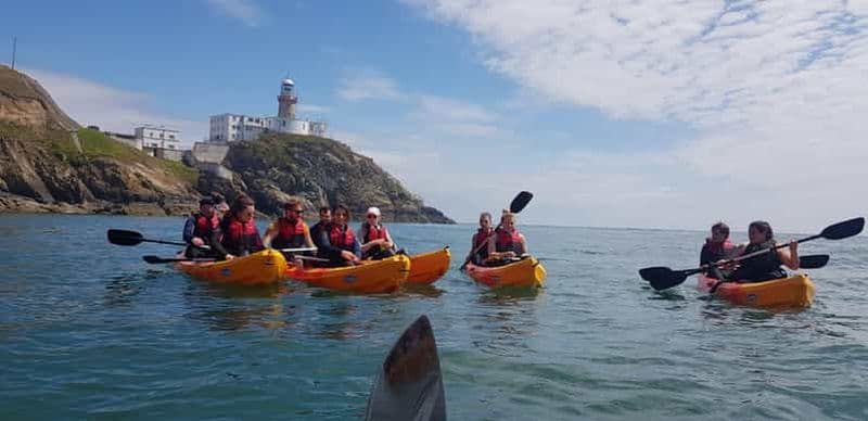 Howth : Kayak de mer guidé jusqu'au phare de Baily avec photos