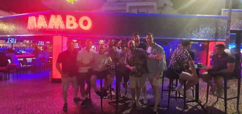Albufeira : tournée des bars guidée avec shots et jeux