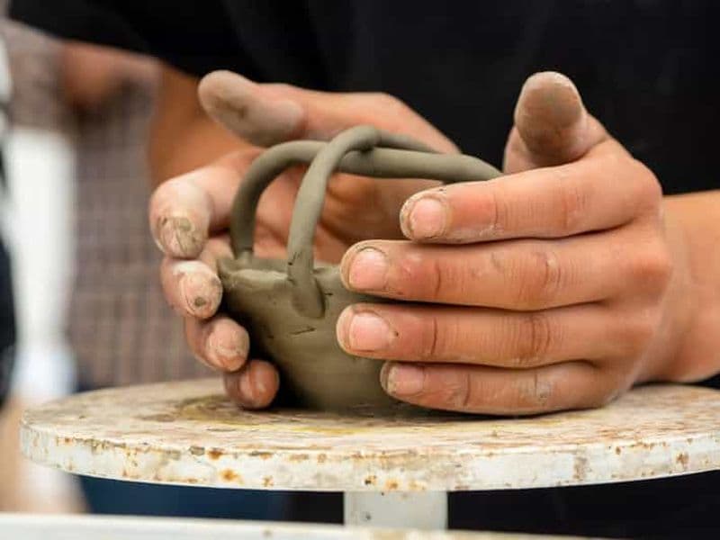 Atelier de modelage de la terre cuite à Mazara del Vallo