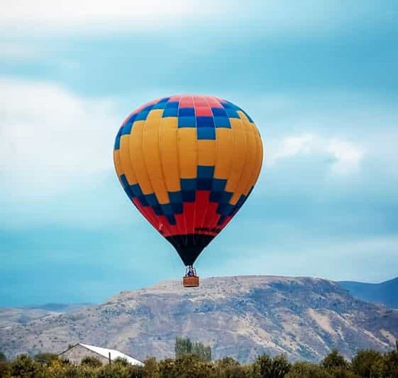 Au départ d'Erevan : balade en montgolfière
