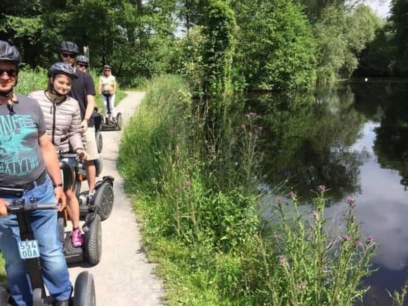 Nettetal: visite en Segway des lacs Krickenbecker, de la forêt et du château