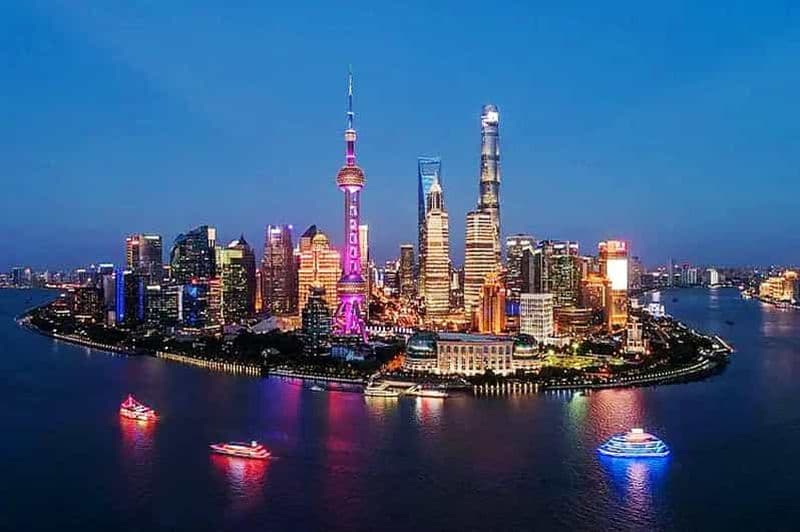 Croisière nocturne sur le fleuve Shanghai : siège VIP et dîner authentique