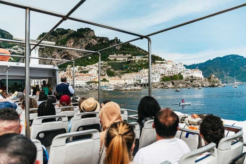Depuis Naples : La meilleure expérience de croisière sur la côte amalfitaine et à Positano