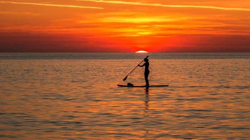 Rome : Cours de SUP avec l'école de surf Pettirosso