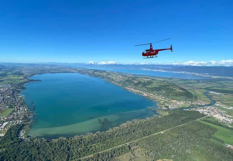 Berne : Visite privée de 54 minutes en hélicoptère dans le Lakeland - jusqu'à 3 personnes