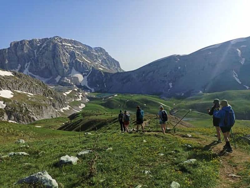 Papigko : Circuit de randonnée de 2 jours aux sources de Drakolimni et Voidomatis
