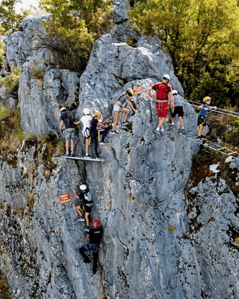 Via Ferrata Orlina avec équipement et guide au-dessus du lac Slano
