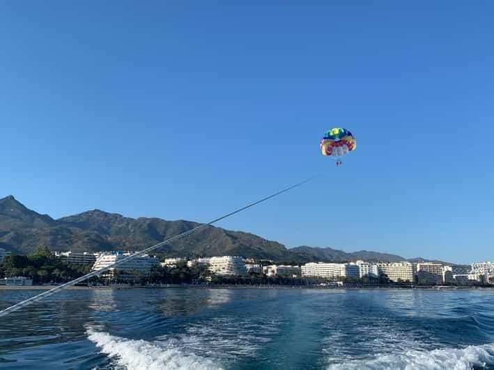 Marbella vue du ciel : Parachute ascensionnel