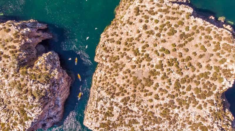 Découvrez les grottes et les cavernes lors d'une visite guidée en SUP