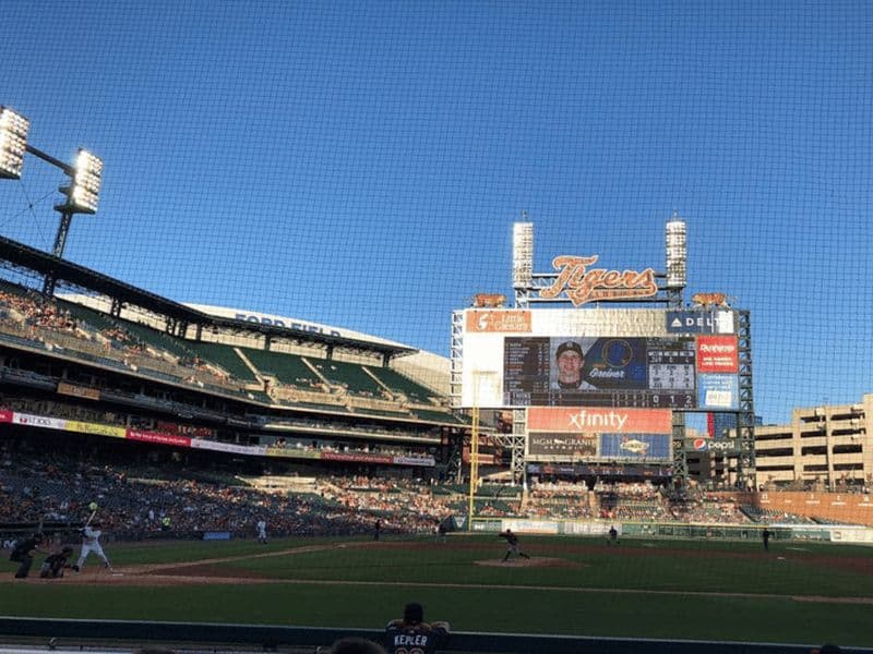 Détroit : Match de baseball des Tigers de Détroit au Comerica Park