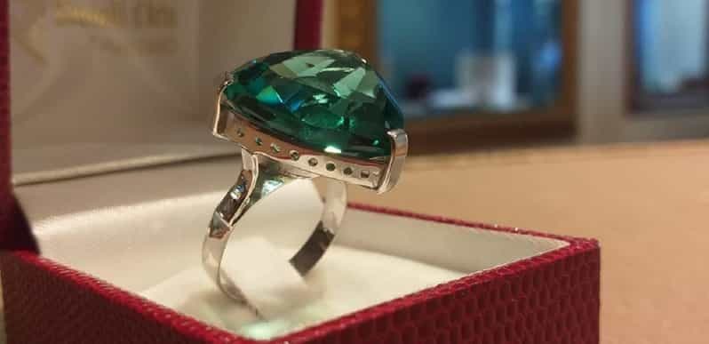 Fabriano : cours de création d'un bijou en argent