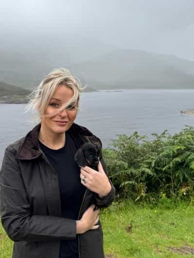 Île de Skye : visite guidée privée en 4x4 avec un petit chien pour vous accompagner