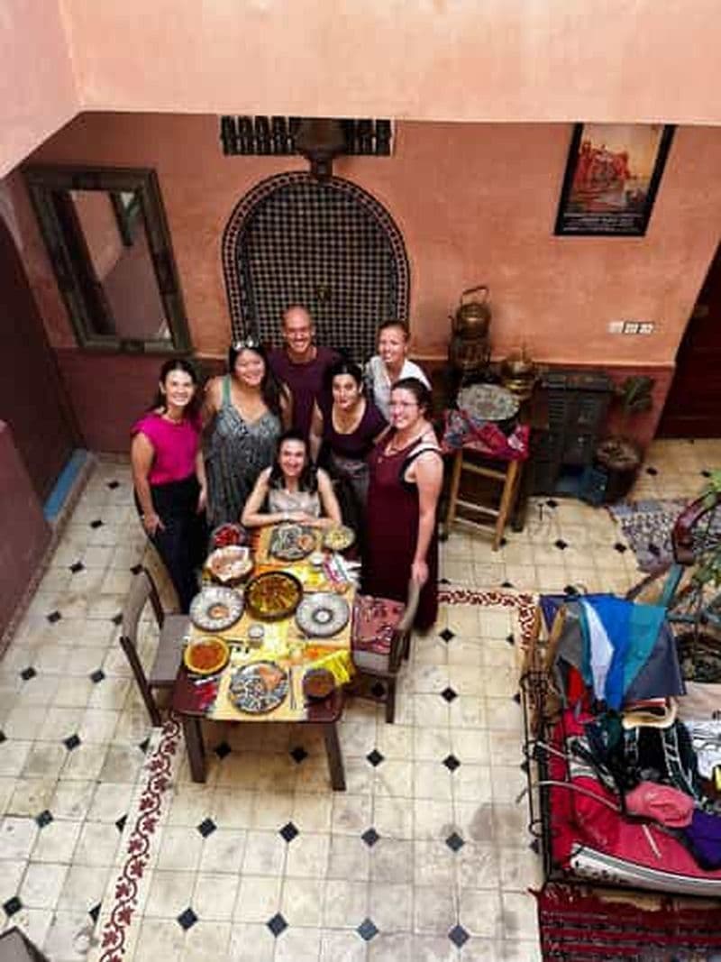 Billet Marrakech : Cours de cuisine marocaine avec une famille locale