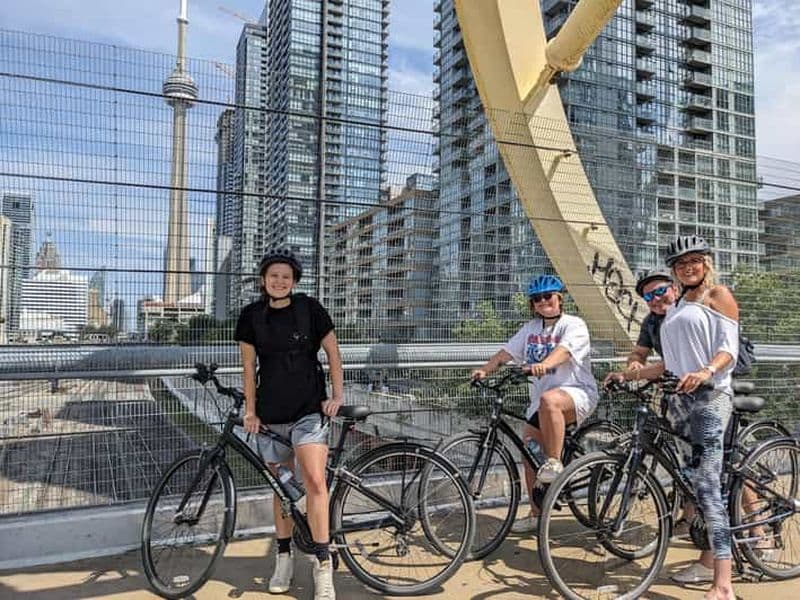Billet Toronto : visite de 3,5 heures du centre-ville à vélo