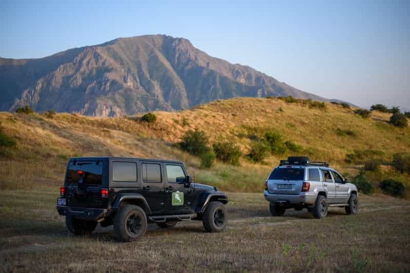 Excursion en jeep : forteresses et sentiers sacrés du Vayots Dzor