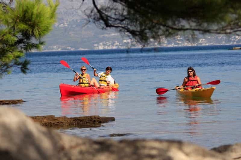 Île de Brac : aventure en kayak de Supetar à Postira