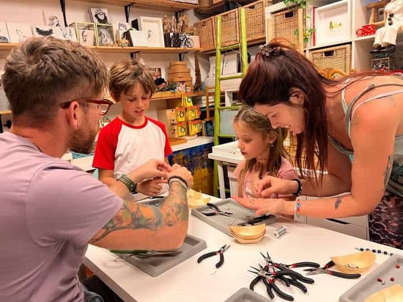 Maral Kunst : Jewelry Bar Experience (fabrication de bijoux)