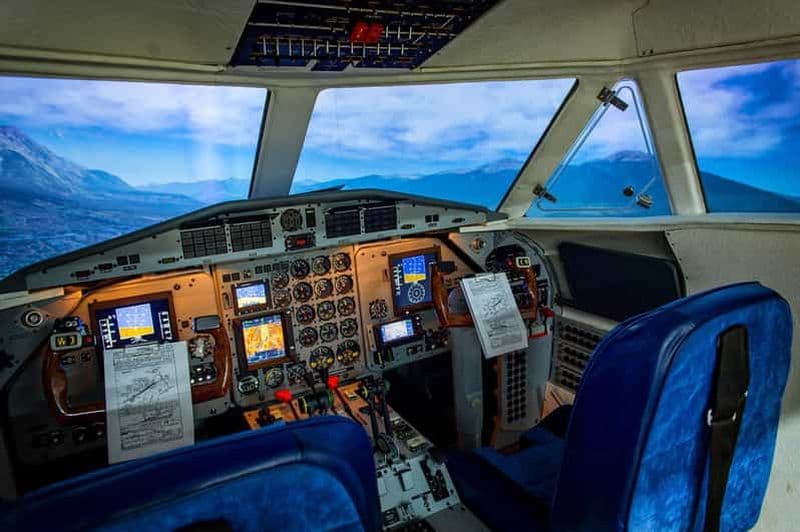 Expérience de simulation de vol : pilotez l'avion tchèque "LET L410".