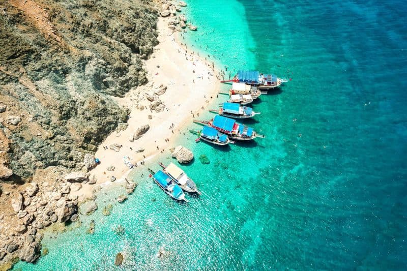 Croisière en bateau vers l’île de Suluada