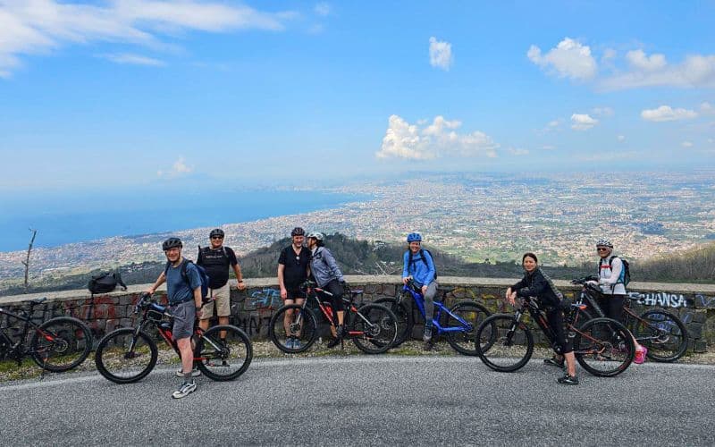 Depuis Sorrente : visite guidée en vélo électrique au Vésuve