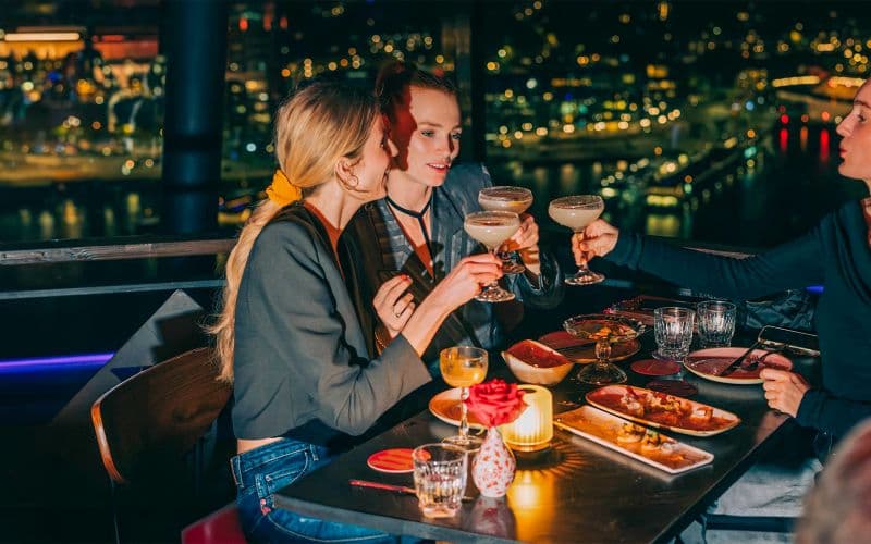 Billets pour A'DAM Lookout + Repas au Madam Skybar & Restaurant