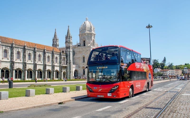 Lisbon Sightseeing: : Bus Hop-On Hop-Off avec visite en bateau optionnelle