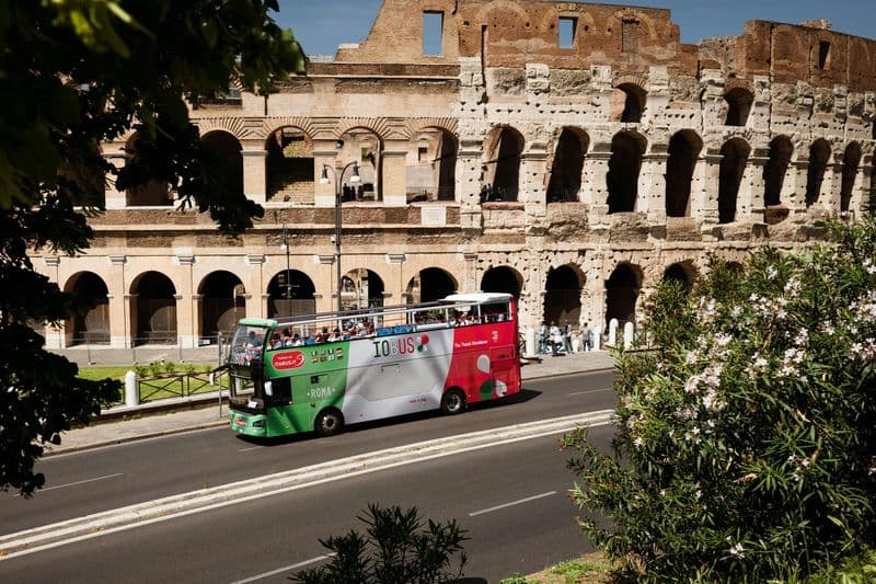 Bus touristique IOBUS de Rome