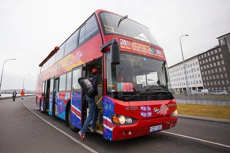 Bus touristique City Sightseeing de Reykjavik