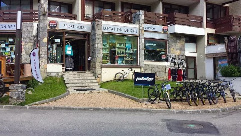 Location de vélos chez Sport Glisse Sport 2000 Jubike