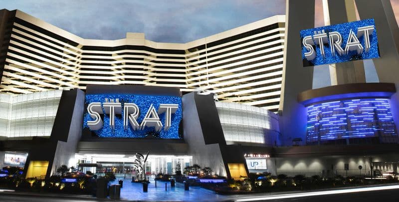 Stratosphere Casino, Hôtel et Tour : Plateforme d'observation et attractions à sensations fortes
