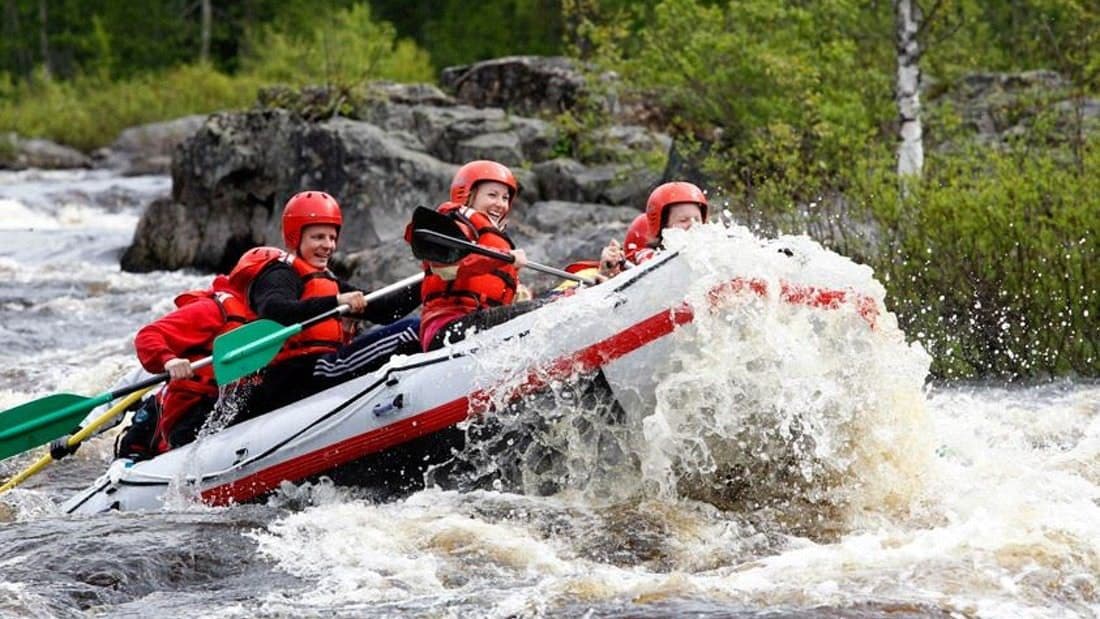 Aventure de rafting dans l'Arctique