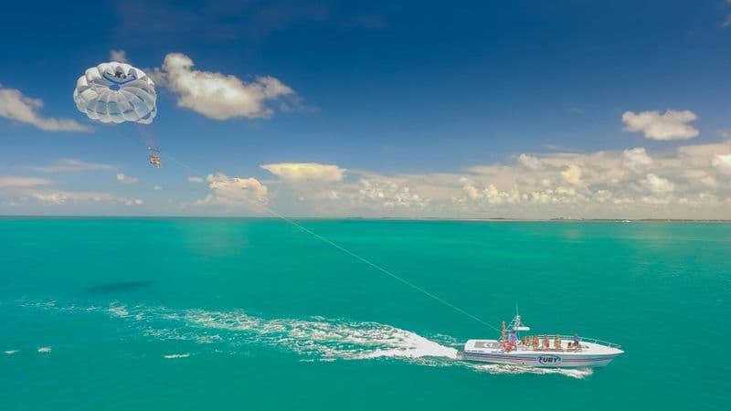 Excursion d'une journée à Key West avec aventure en parachute ascensionnel
