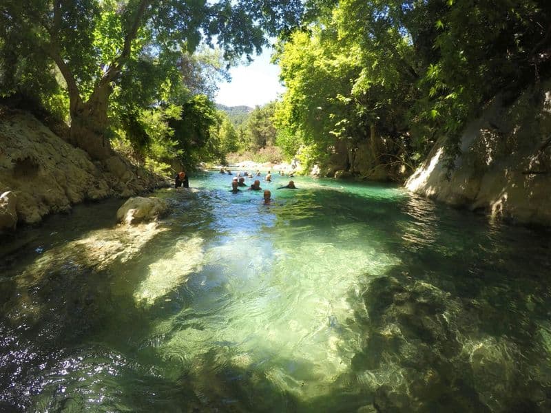 Aventure familiale en plein air au canyon d'Aladin