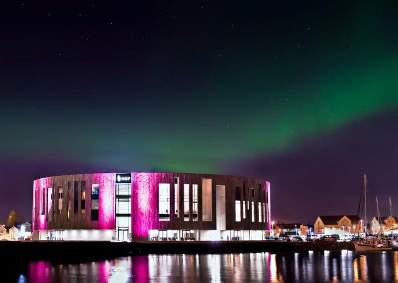 Akureyri Accommodation to Akureyri Airport Transfer