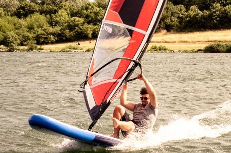Cours de base de planche à voile de 2 jours à Vienne