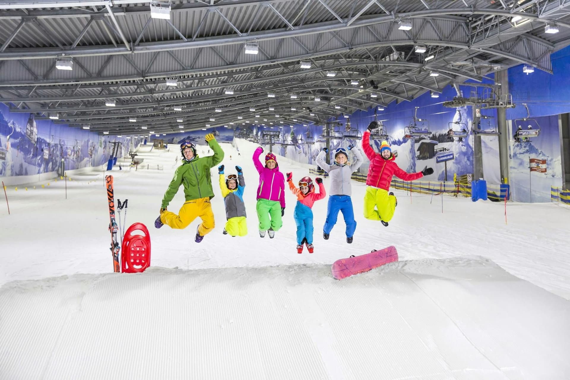 1-day pass for ski and snowboard experience in Snow World