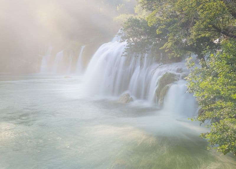 Šibenik, parc national de Krka et Primošten : visite en bus d'une journée au départ de Trogir