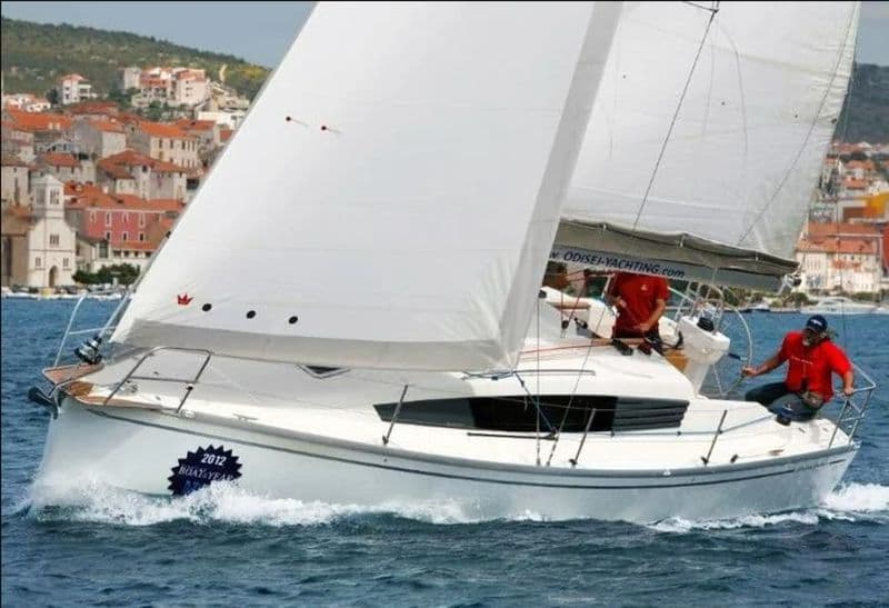 Delphia 31 (Sailboat)