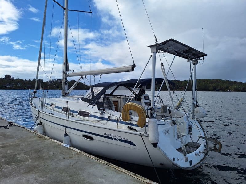 Bavaria 39 Cruiser (Sailboat)