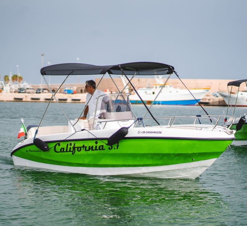 Location de bateau - California 5.7 Malibù N3 (Motorboat)