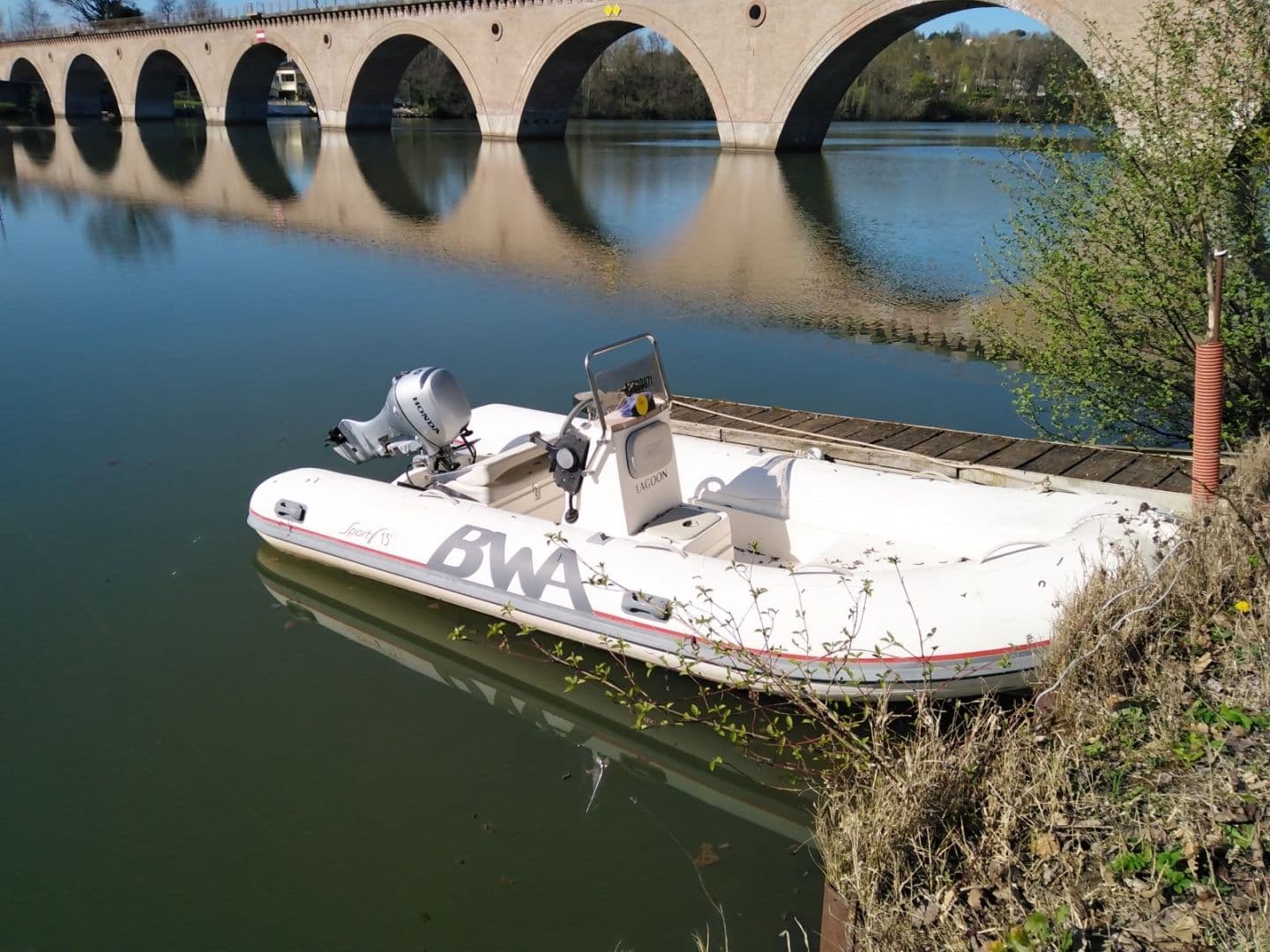 Bwa Sport15 (Semi-rigid)