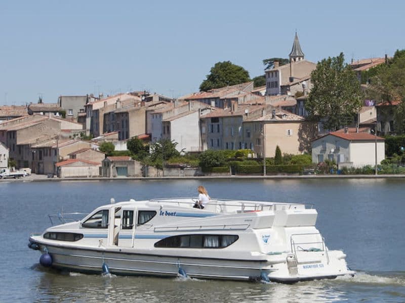 Location de bateau - Le Boat Magnifique (Motorboat)
