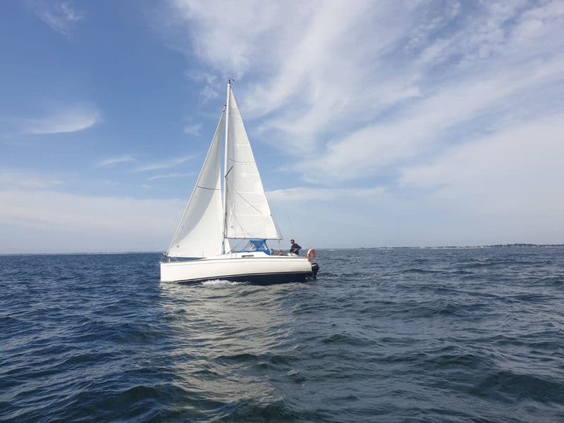 Jeanneau Sun 2500 (Sailboat)