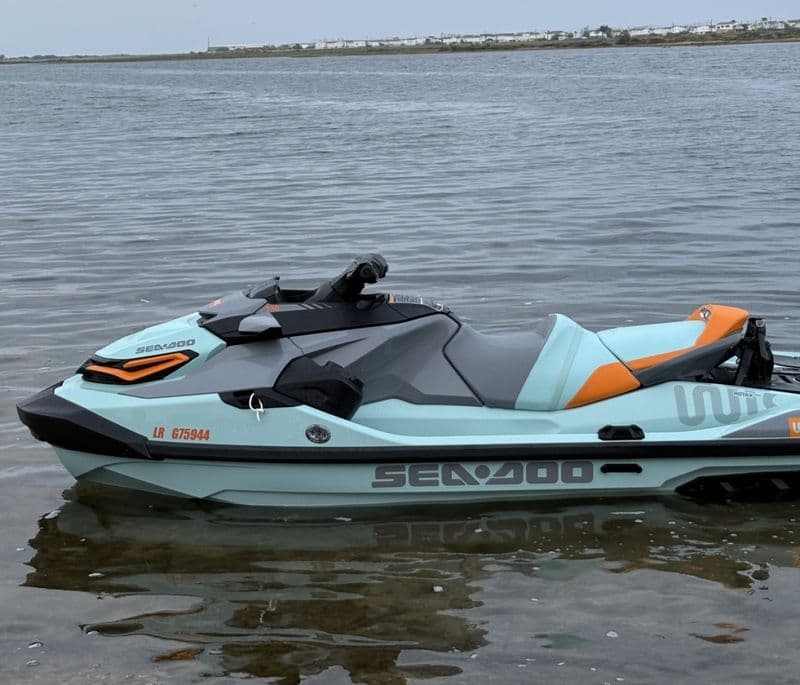 Sea-Doo 230 wake pro  (Jetski)